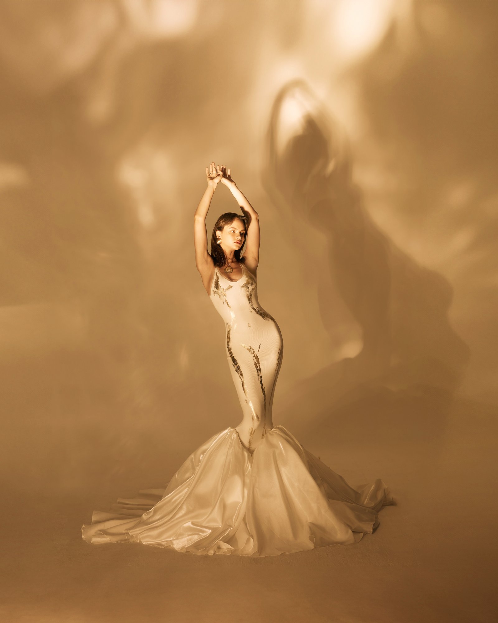 The 1st Collection look 1